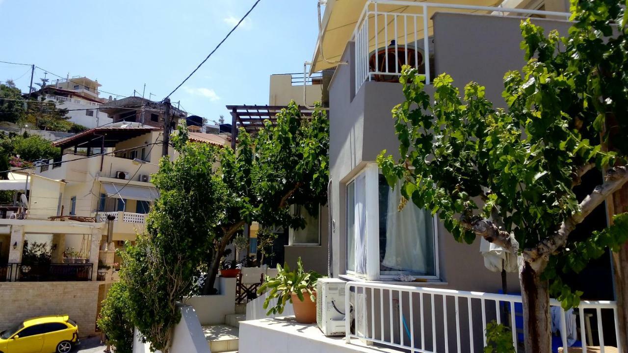 Popis Sea View Apartments Agia Pelagia Екстериор снимка